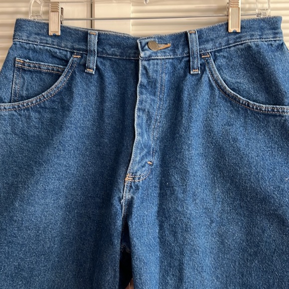 WRANGLER Hi Rise Bermuda Jean Shorts - Picture 3 of 6